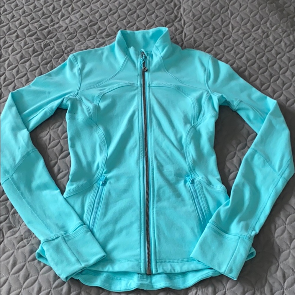 Lulu lemon Blue Form Jacket size 2